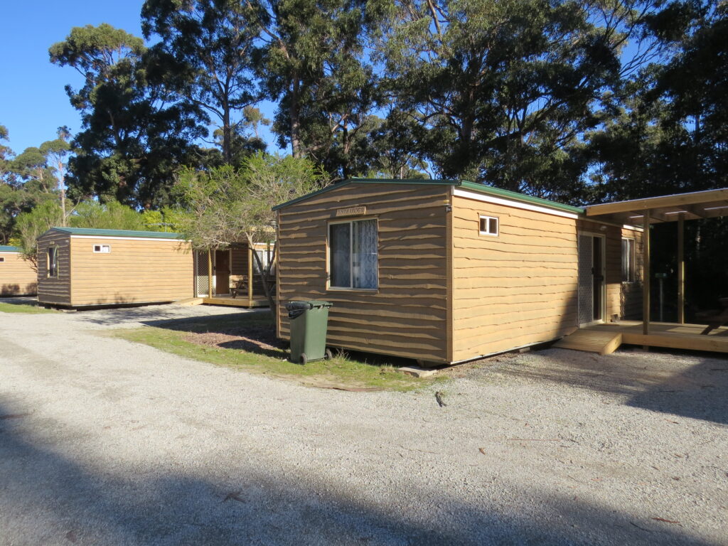 cabins 027